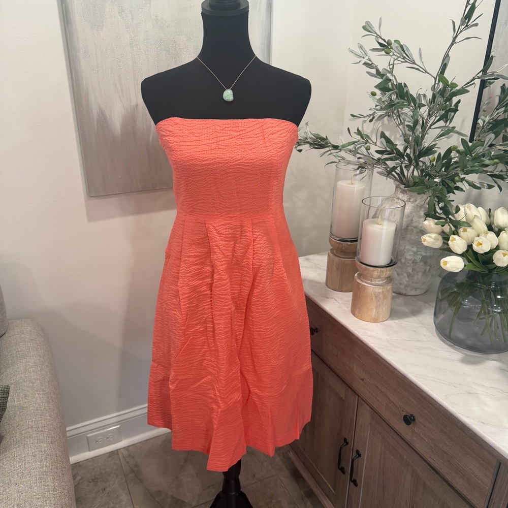 NWT Coral Strapless Dress